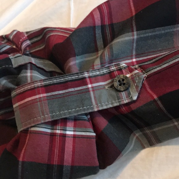 Helix Boys long sleeve button down shirt large - Picture 4 of 4